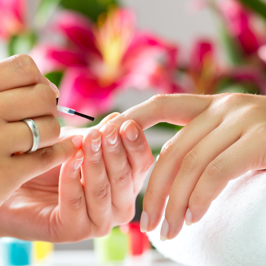 NOIRE THE NAIL BAR